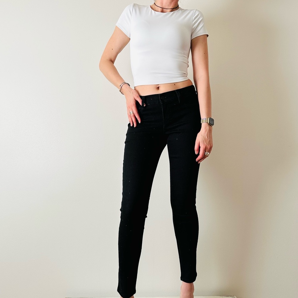 New White House black market skinny leg black embellished jeans